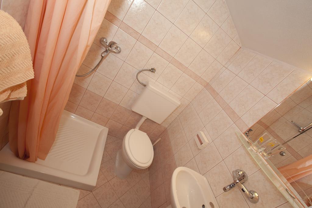 Pansion Burin Hotel Baška Cameră foto