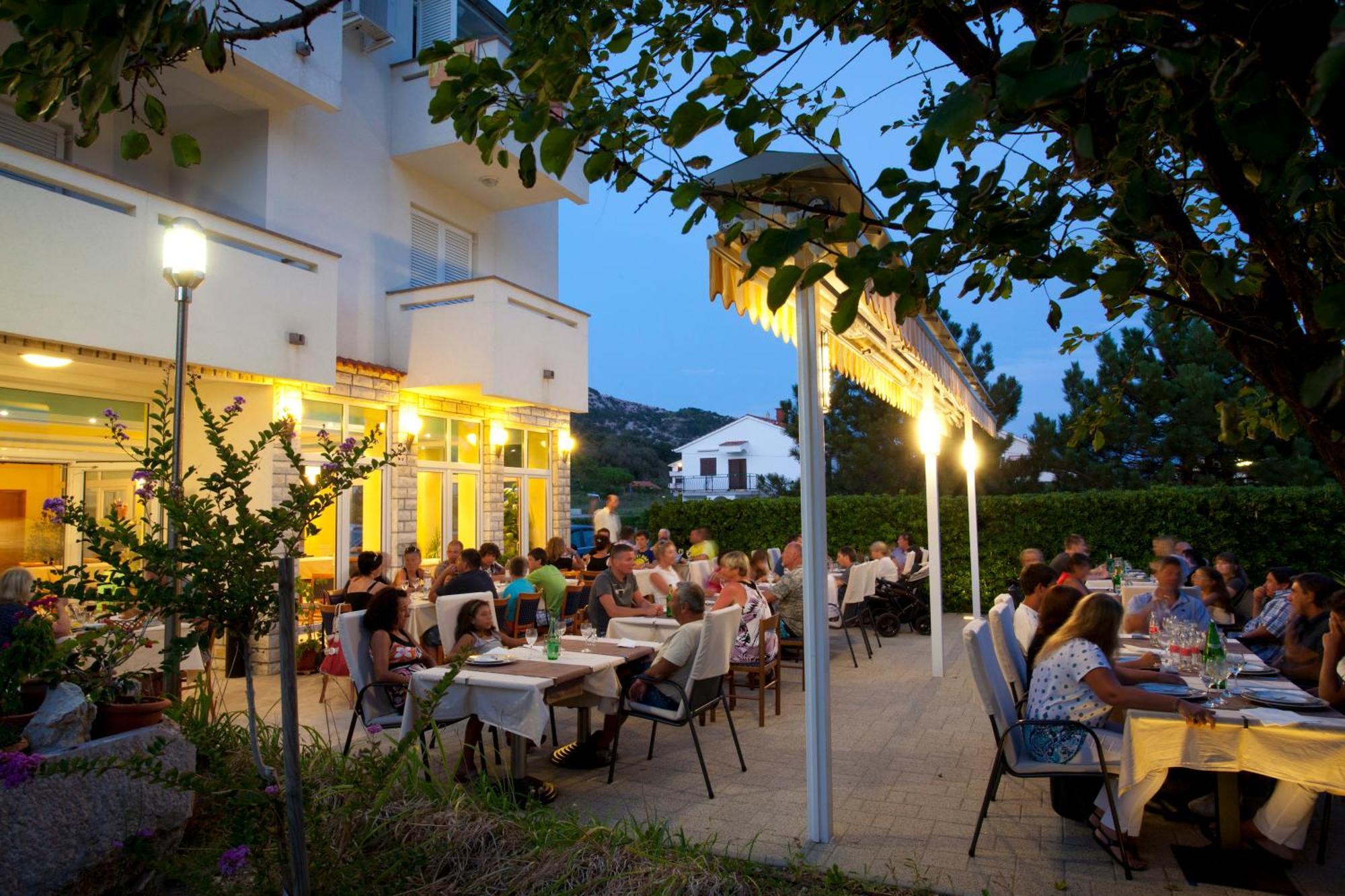 Pansion Burin Hotel Baška Exterior foto