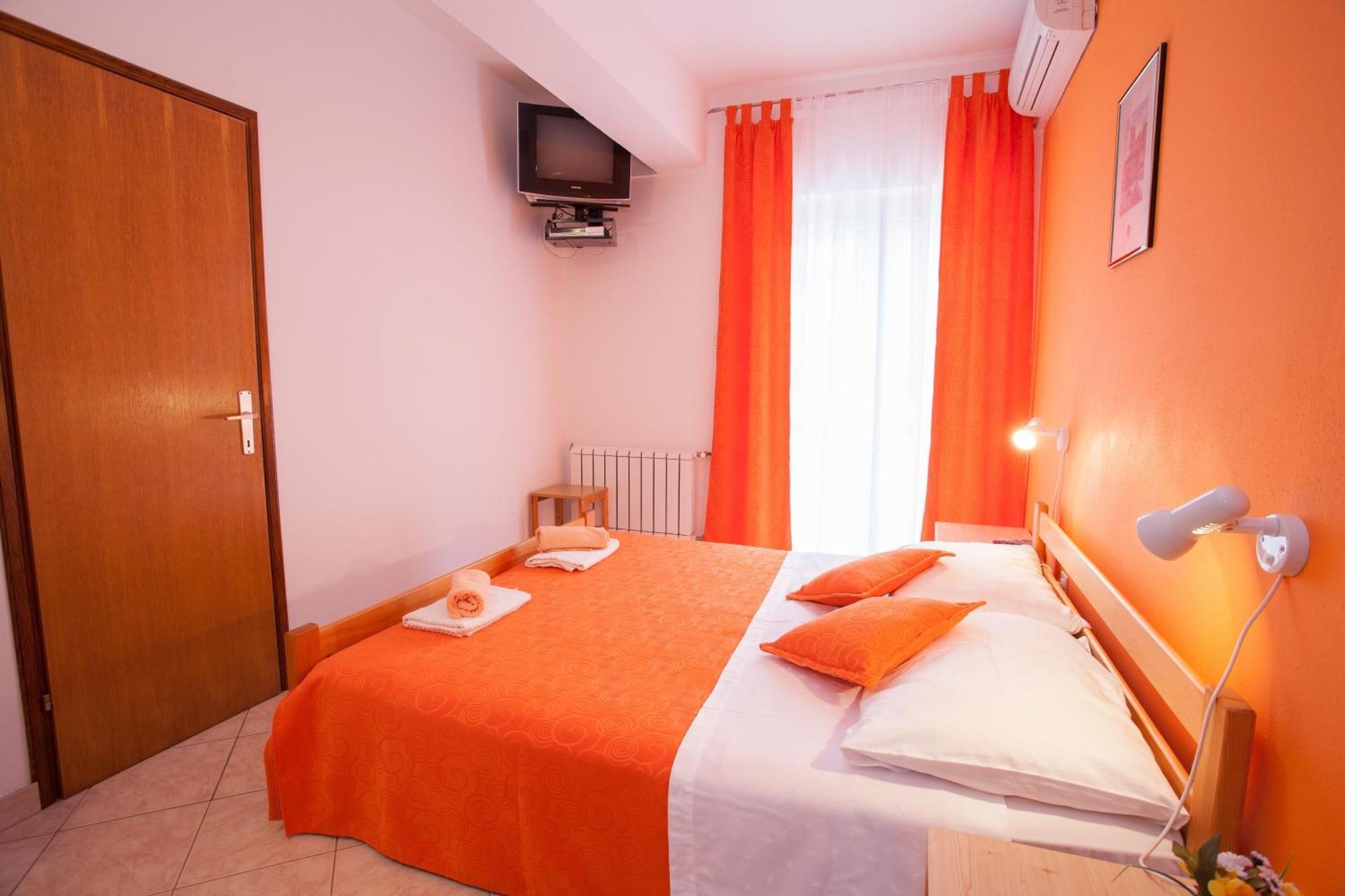 Pansion Burin Hotel Baška Cameră foto