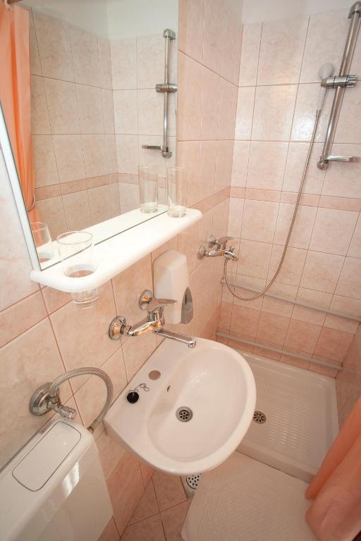 Pansion Burin Hotel Baška Cameră foto